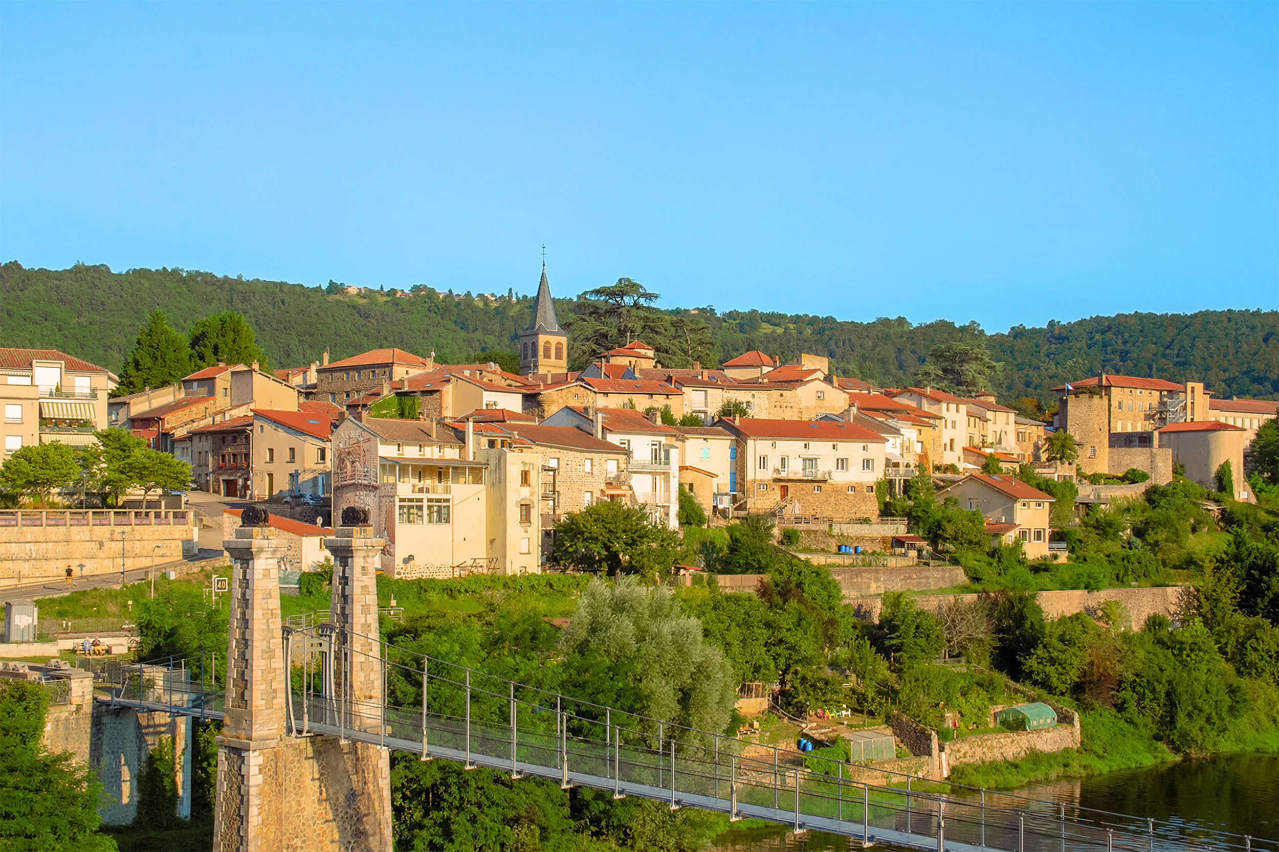 How to Follow France’s Archery Team